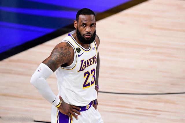 刘铮11+6+5范子铭17+14 上海终结北京5连胜