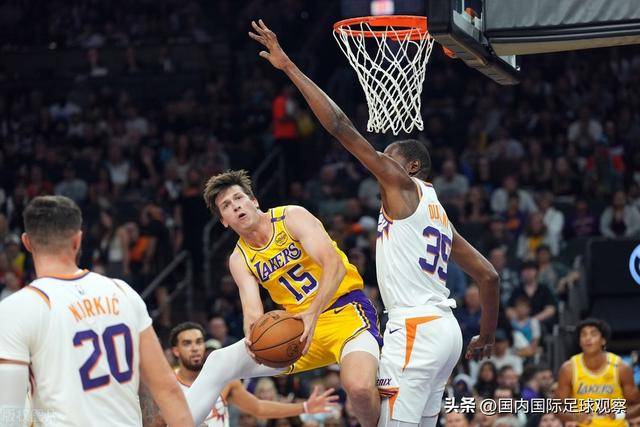 布伦森32+7米勒29分 兰德尔缺阵尼克斯七连胜